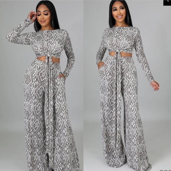 Two piece matching set;Same day shipping purchase before 3pm specific time - Picture 3 of 4